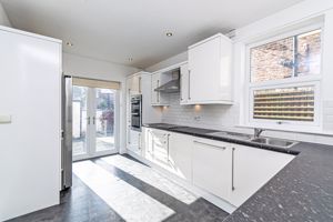 Breakfast Kitchen- click for photo gallery